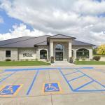 Bothun Paul T Dds Cosmetic Dentist in Grand Forks