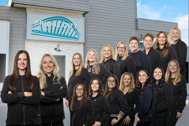 Negocio Bridge City Dentistry