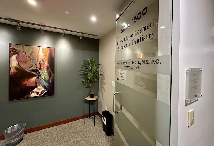 Negocio Chevy Chase Cosmetic & Implant Dentistry