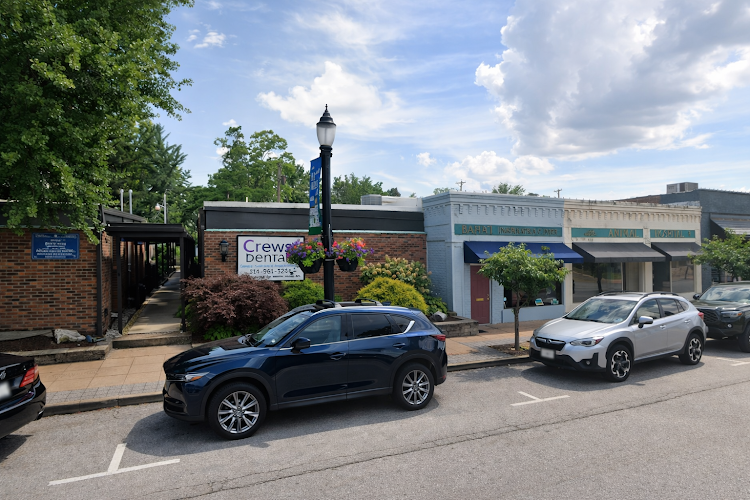 Negocio Crews Dental, Llc
