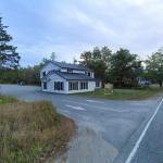 Dental Associates Cosmetic Dentist in Ellsworth