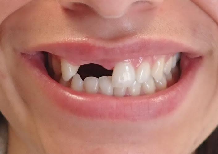 Negocio Dr. Hugh's Dental Pc