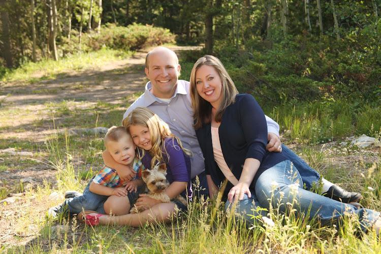 Negocio Grand Avenue Dental Center