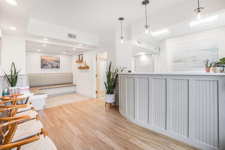 Negocio Harrison Dental Arts - Dentist In Portsmouth