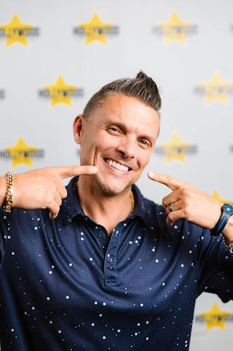 Negocio Hollywood Orthodontics - Gallup New Mexico