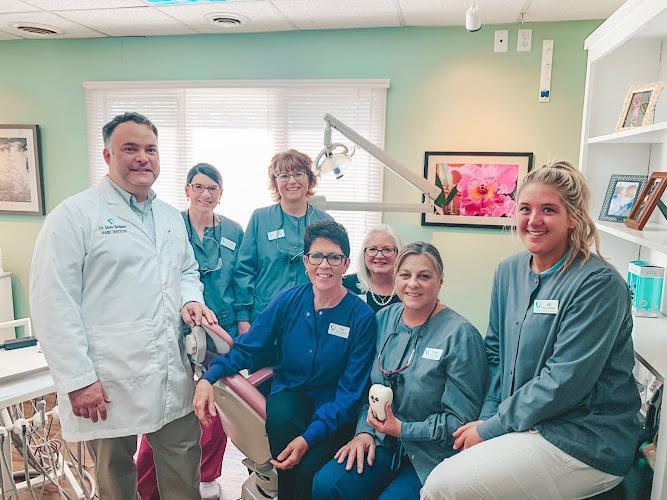 Negocio James Rochefort, D.m.d.