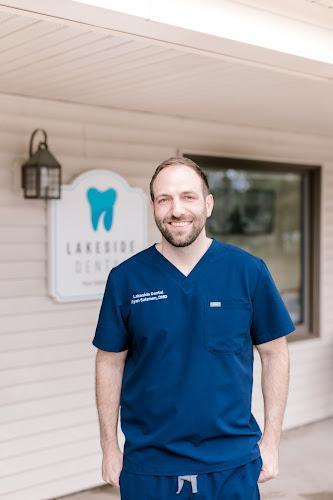 Negocio Lakeside Dental