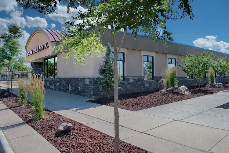 Negocio Laramie Dental Arts