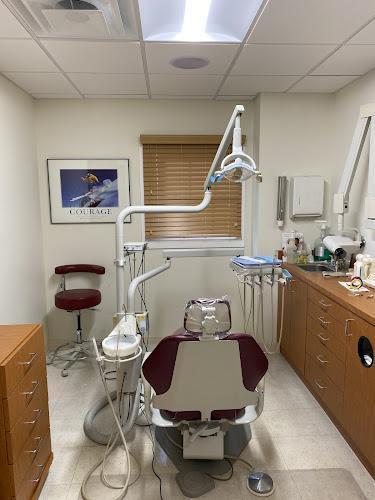 Negocio Little Ferry Smiles : Sachar Bhupinder Dds