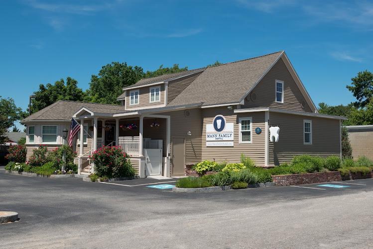 Negocio Mann Family Dental Of Manchester: Russell Mann, Dds