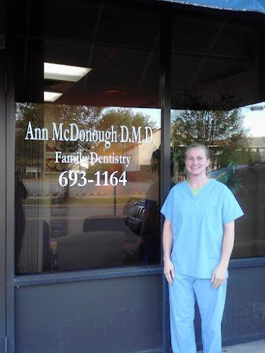 Negocio Mcdonough Ann