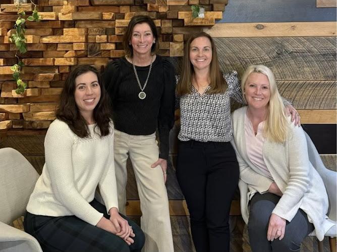 Negocio Nashua Cosmetic & Restorative Dentistry, Pllc