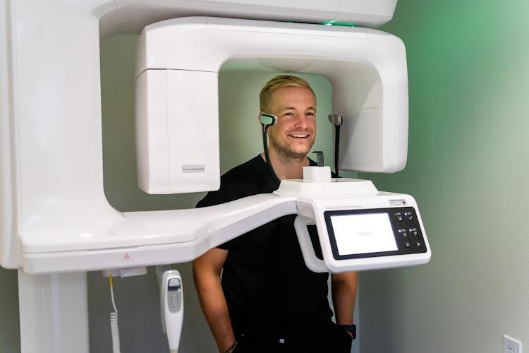 Negocio Pacific Family Dental