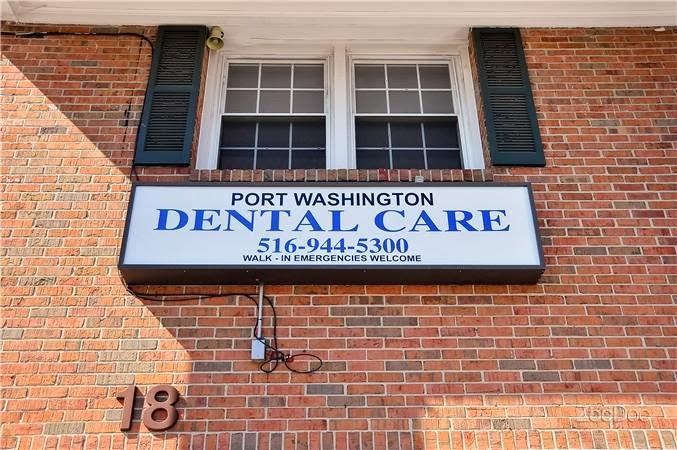 Negocio Port Washington Dental Care