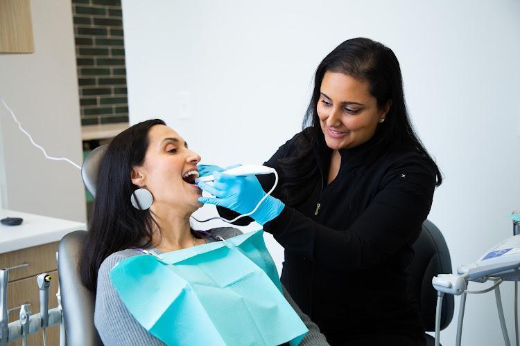 Negocio Refine Dental Studio