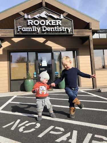 Negocio Rooker Family Dentistry