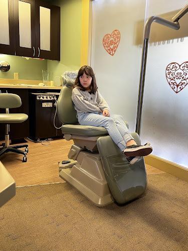 Negocio Serrano Orthodontics