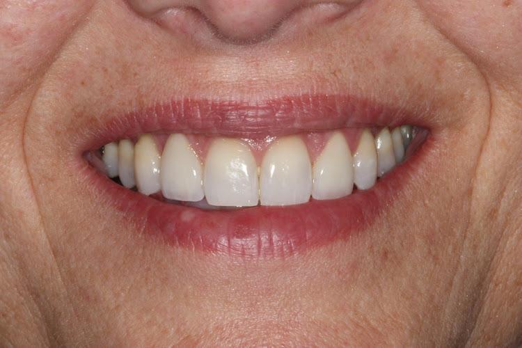 Negocio Shaun Janvier, D.m.d., Implant Cosmetic & Family Dentistry