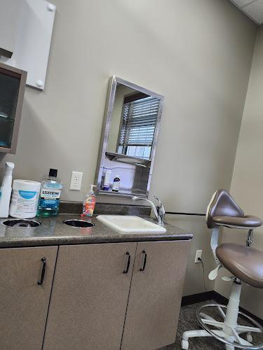 Negocio Smilequest Dental: Drs. Herman & Mack