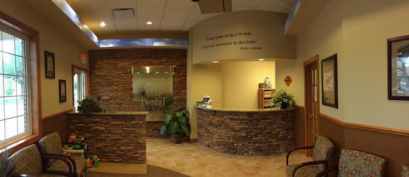 Negocio Spirit Of St. Louis Dental