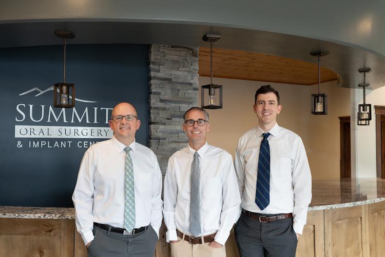 Negocio Summit Oral Surgery & Implant Center