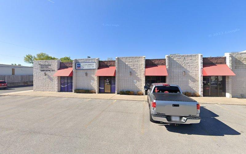 Sunshine Dental Associates: Corbin Hayter, Dds