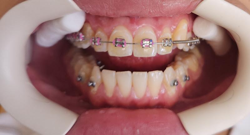 Negocio Texas Smiles Dental Center