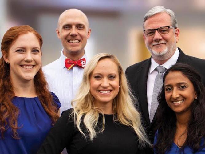 Negocio Washington Smiles Complete Health Dentistry