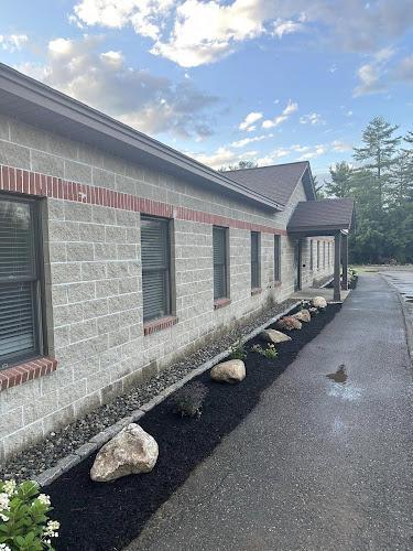 Negocio Waterville Community Dental Center