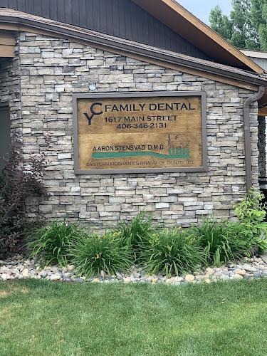Negocio Yc Family Dental - Aaron Stensvad, Dmd